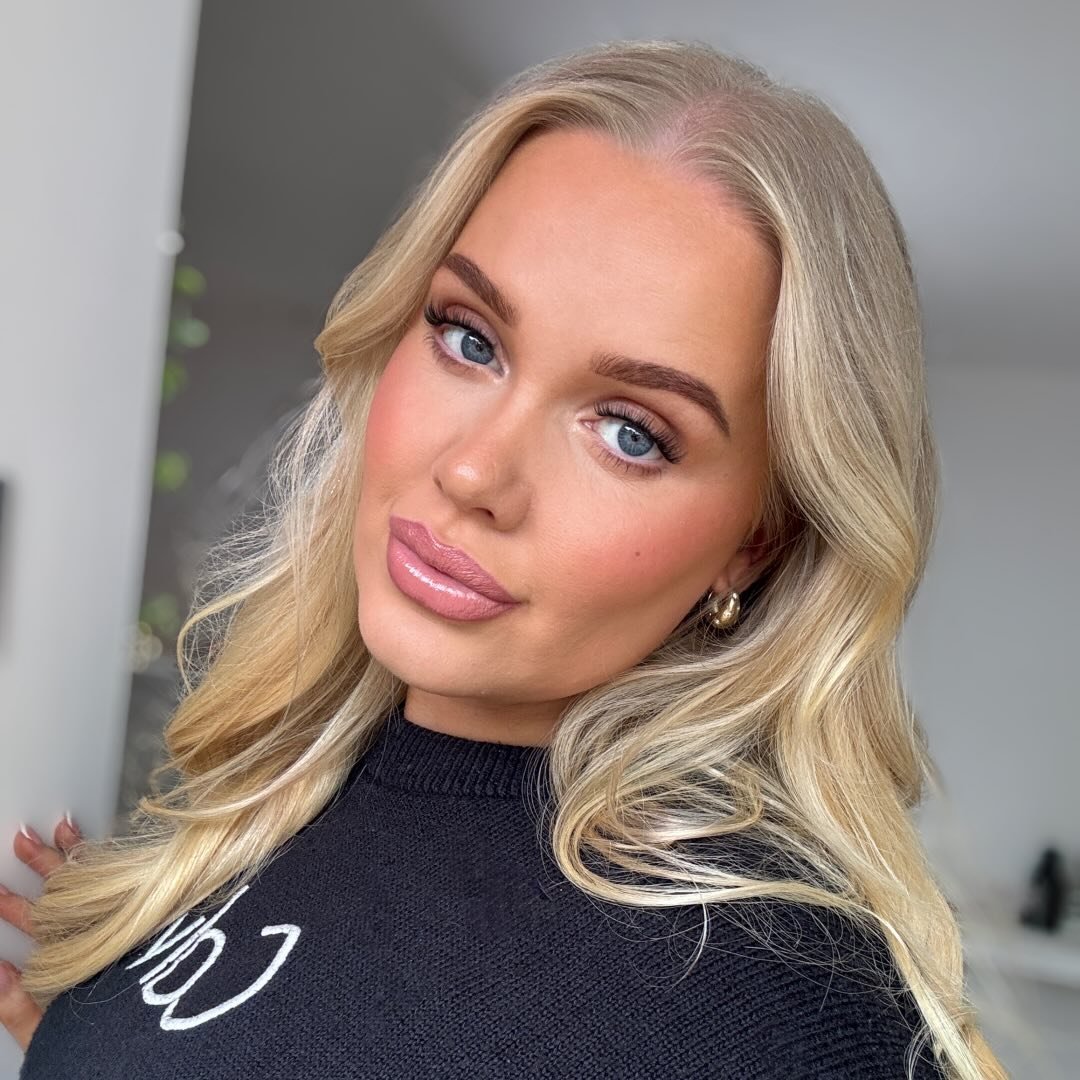 LCC BEAUTY - Leanne
