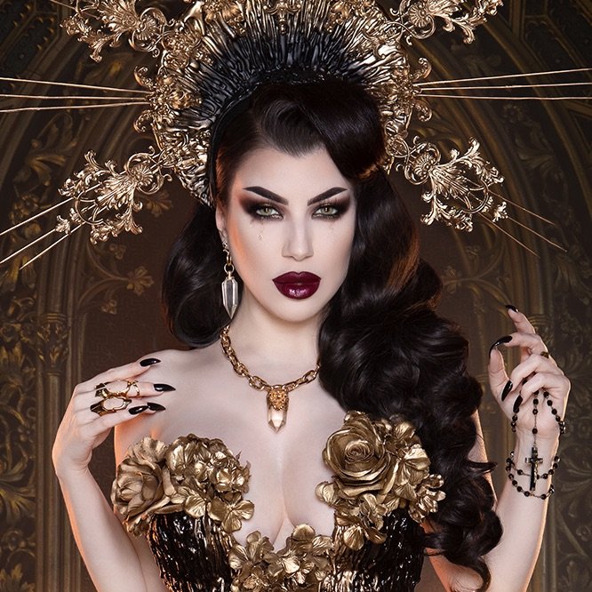 Threnody In Velvet