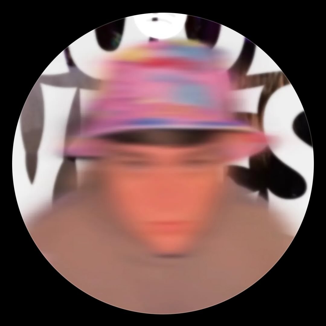 ᴅᴀɴɪᴇʟ ᴅᴇᴠʟɪɴ