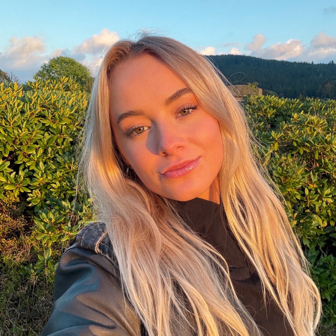 Adriana/ejdrien