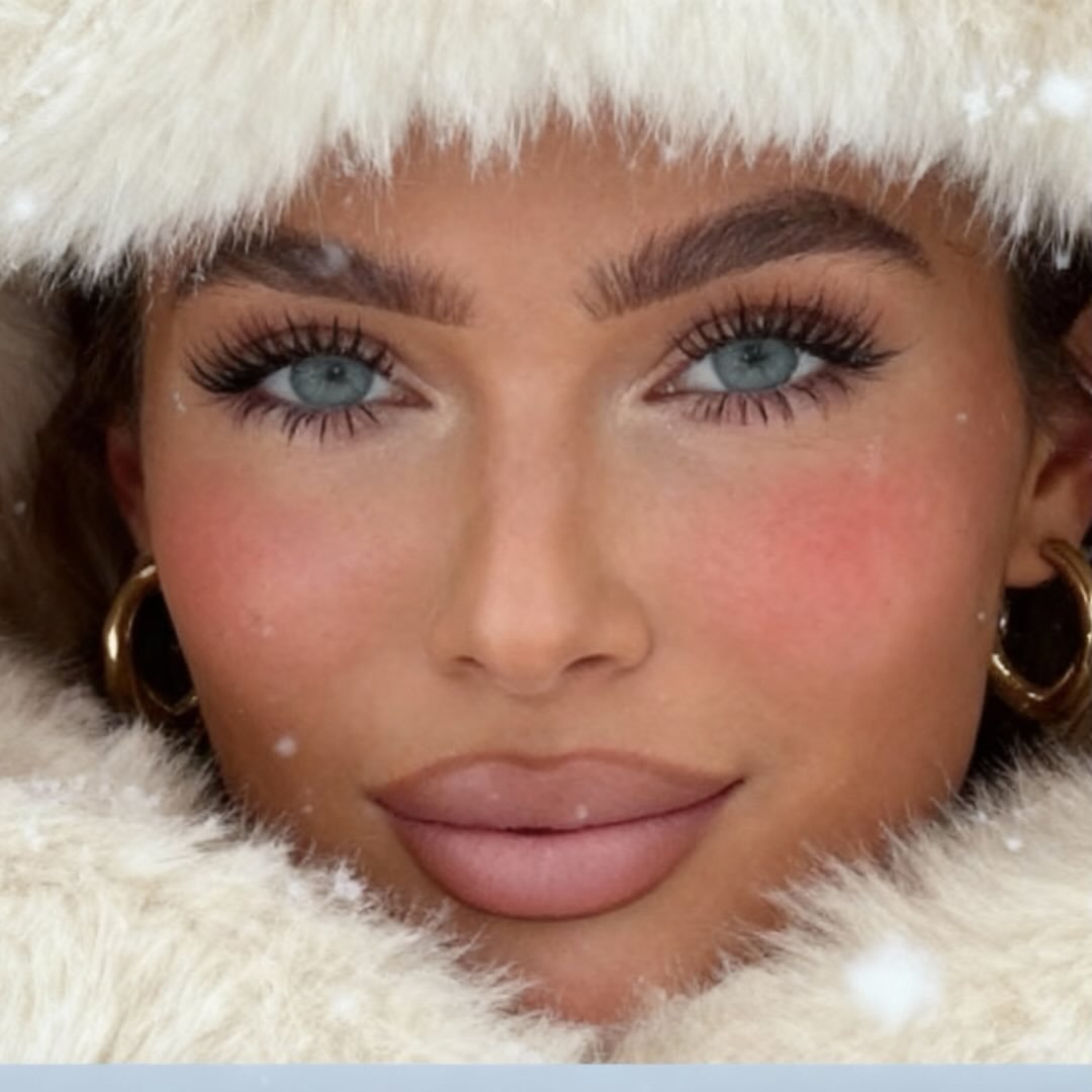 𝐑𝐨𝐬𝐞𝐥𝐚𝐧𝐞 𝐆𝐥𝐚𝐦•𝐌𝐀𝐊𝐄𝐔𝐏 𝐀𝐑𝐓𝐈𝐒𝐓 𝐑𝐔𝐒𝐒𝐈𝐀𝐍 𝐒𝐓𝐘𝐋𝐄🇷🇺