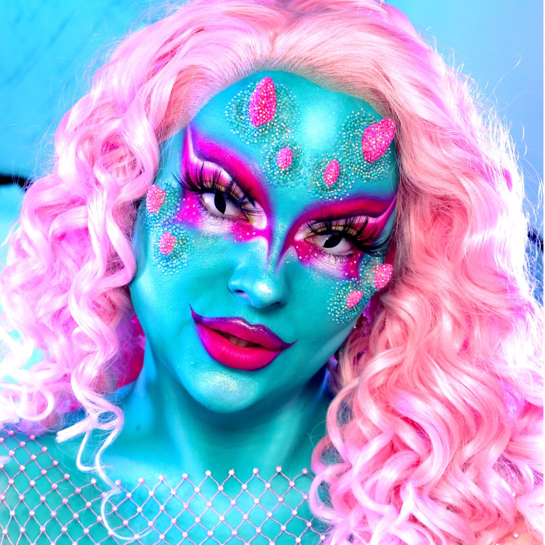 Vicky Pink