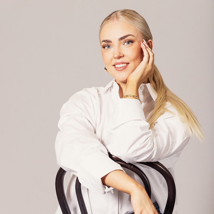 Ada Forsman | Fashion Stylist