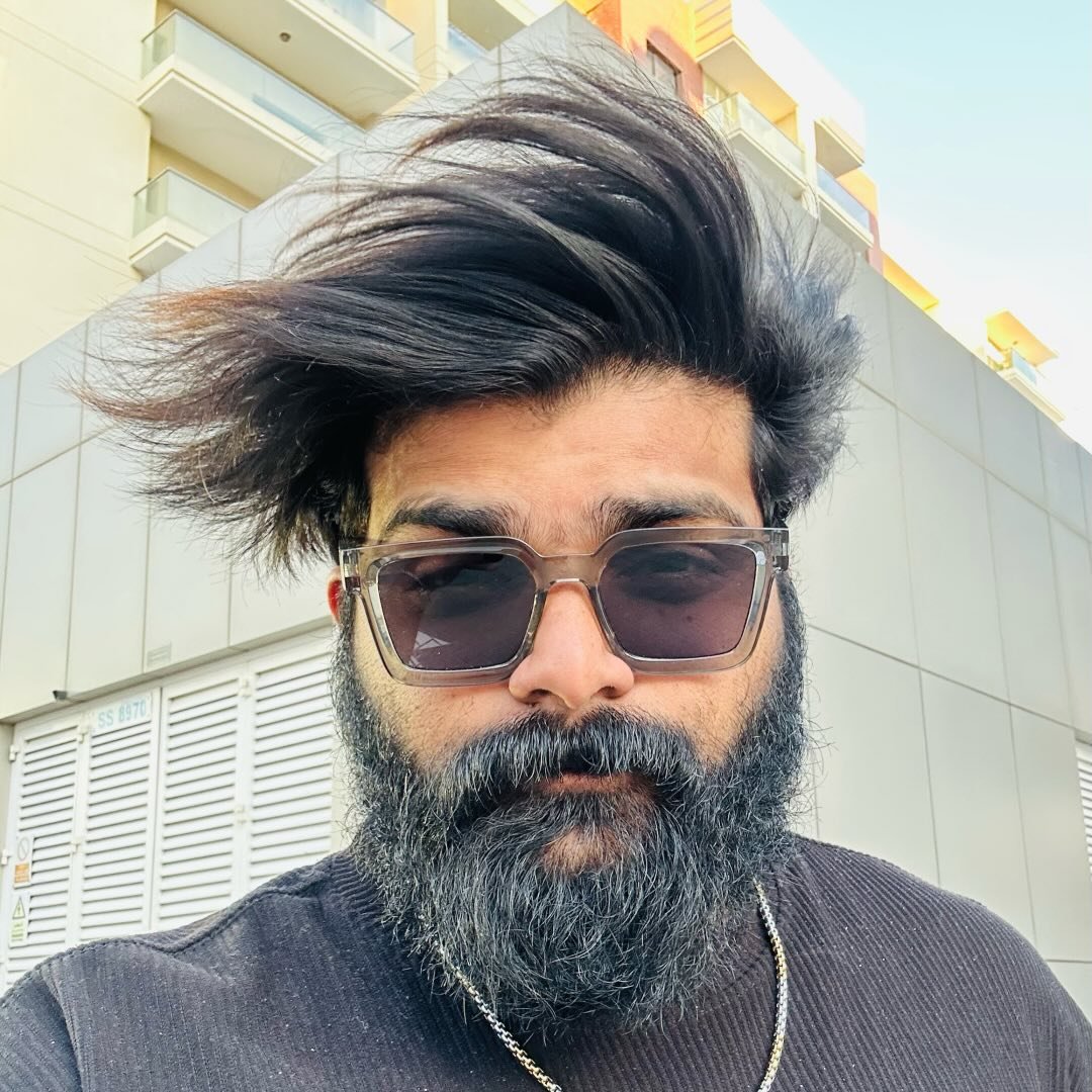 名前 | F |🧞‍♂️محمد جزيل