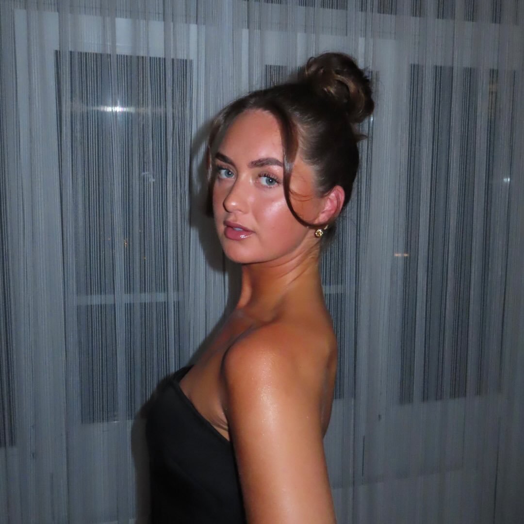 LAURAMARIE