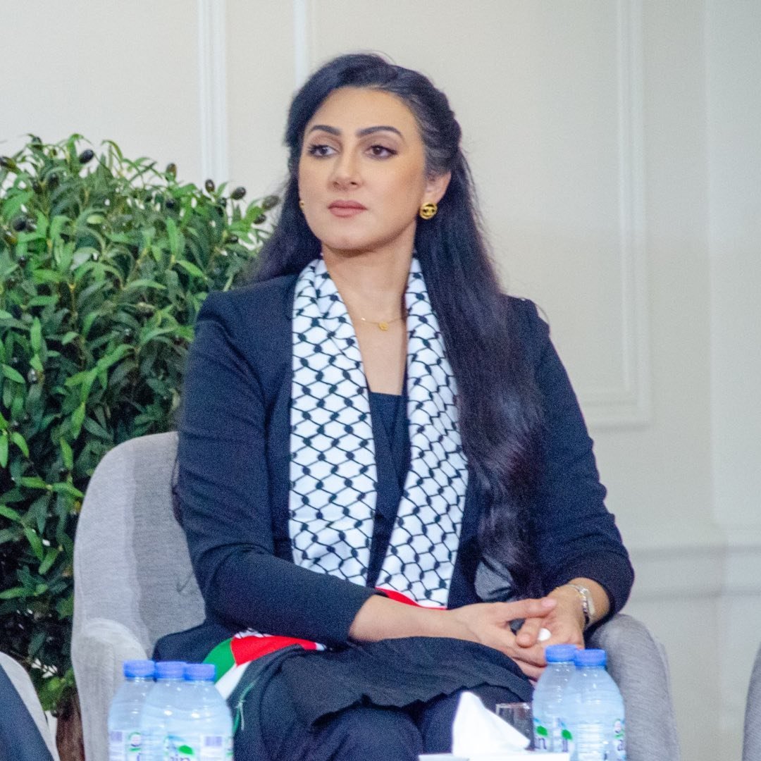 هيفاء حسين  Haifa Hussain