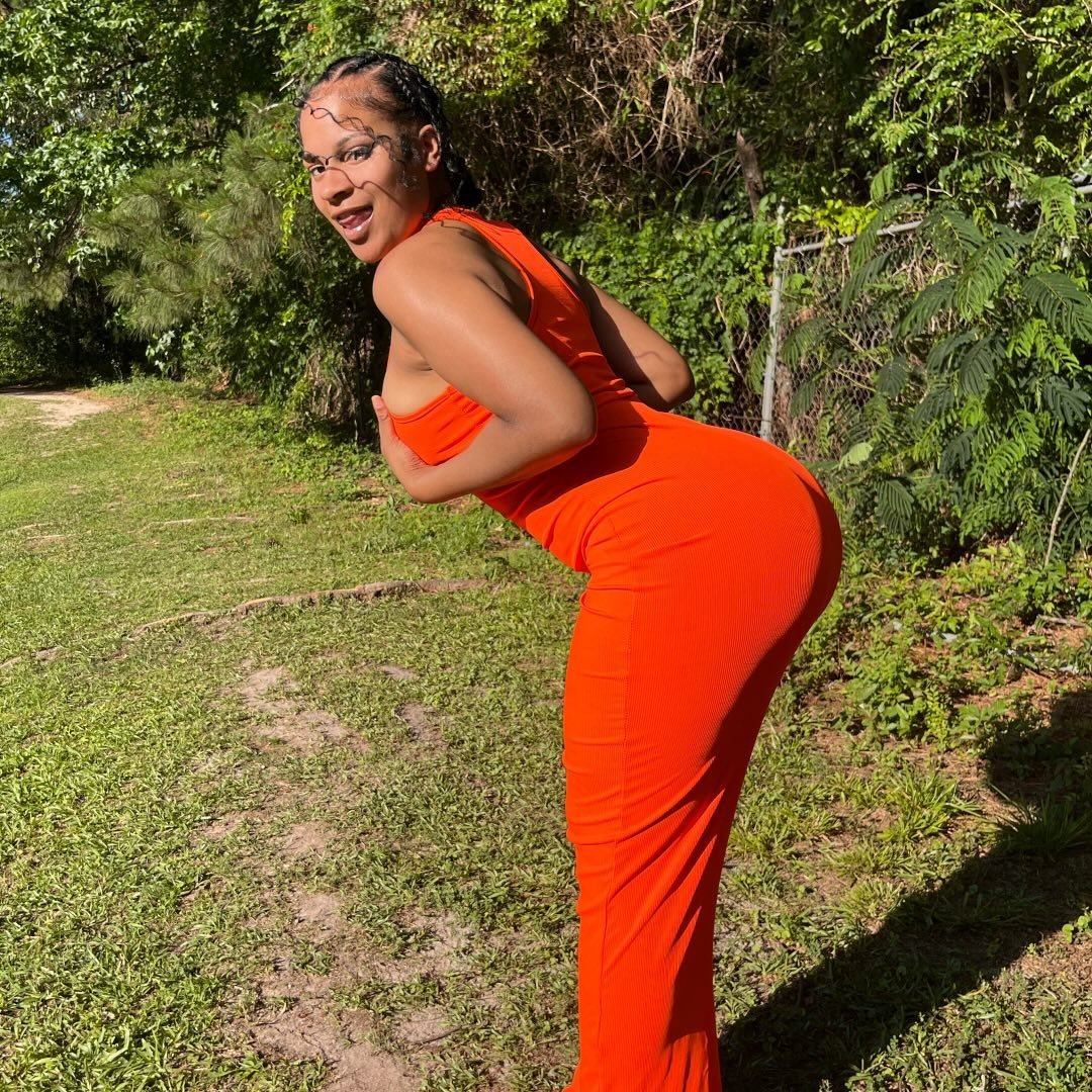 Qveen.niz