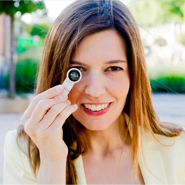 Dra. Ana Molina-dermatóloga
