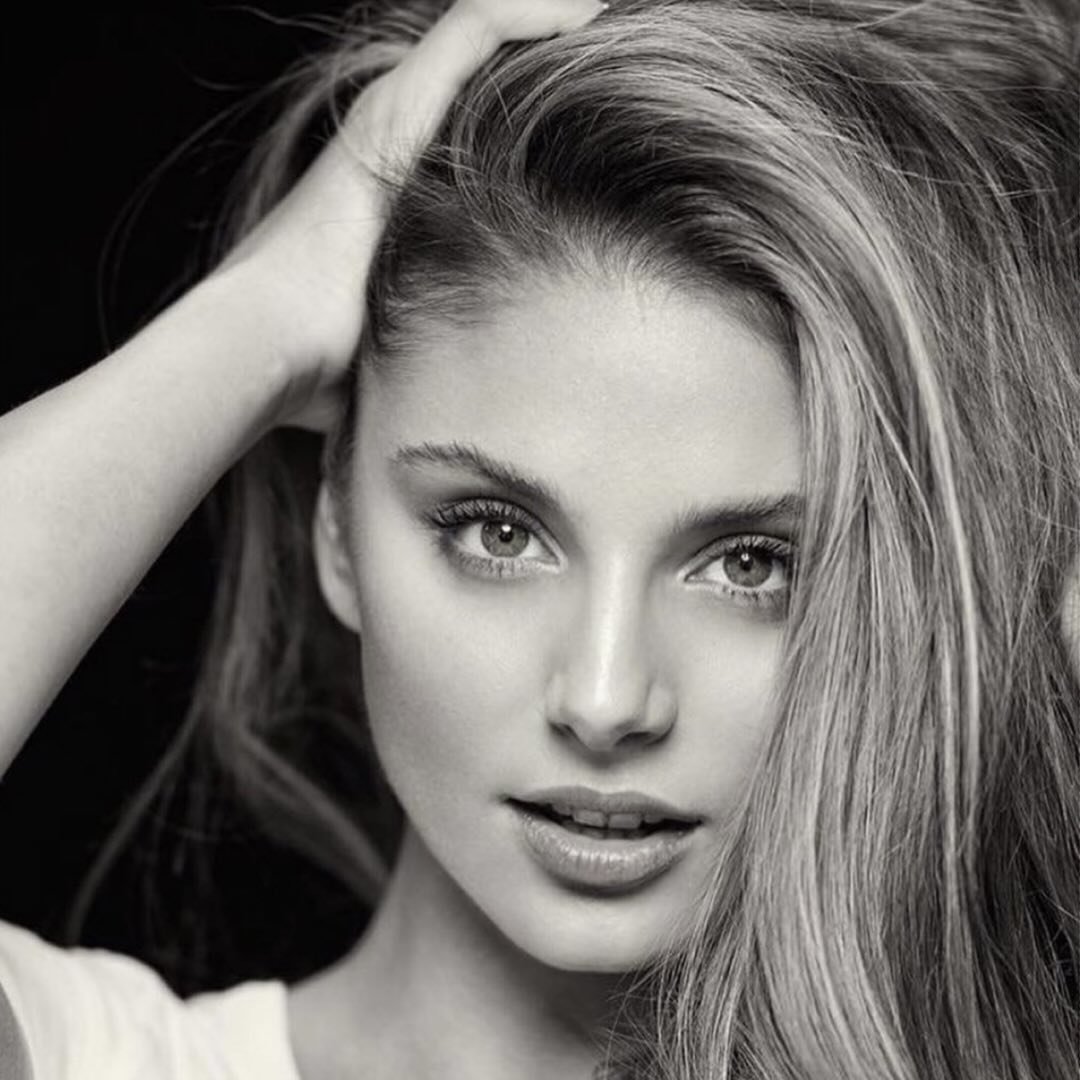 Carina Zavline