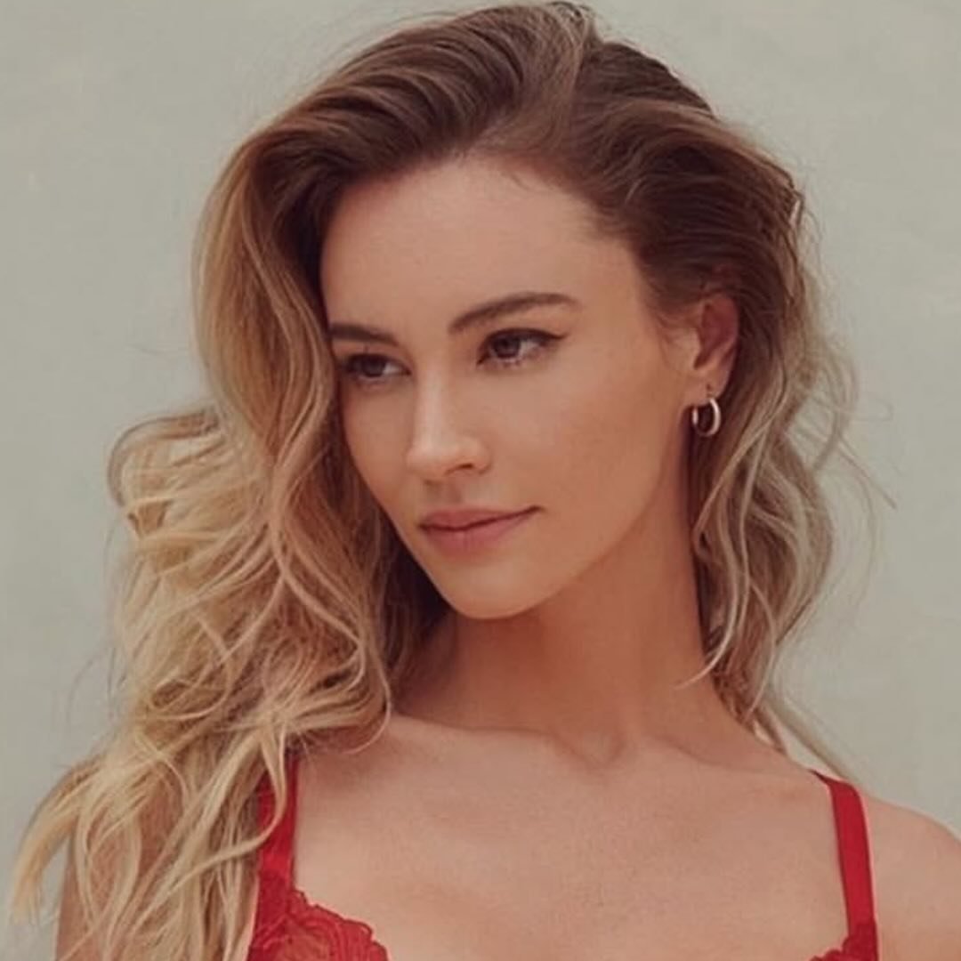 Bholly Hoult