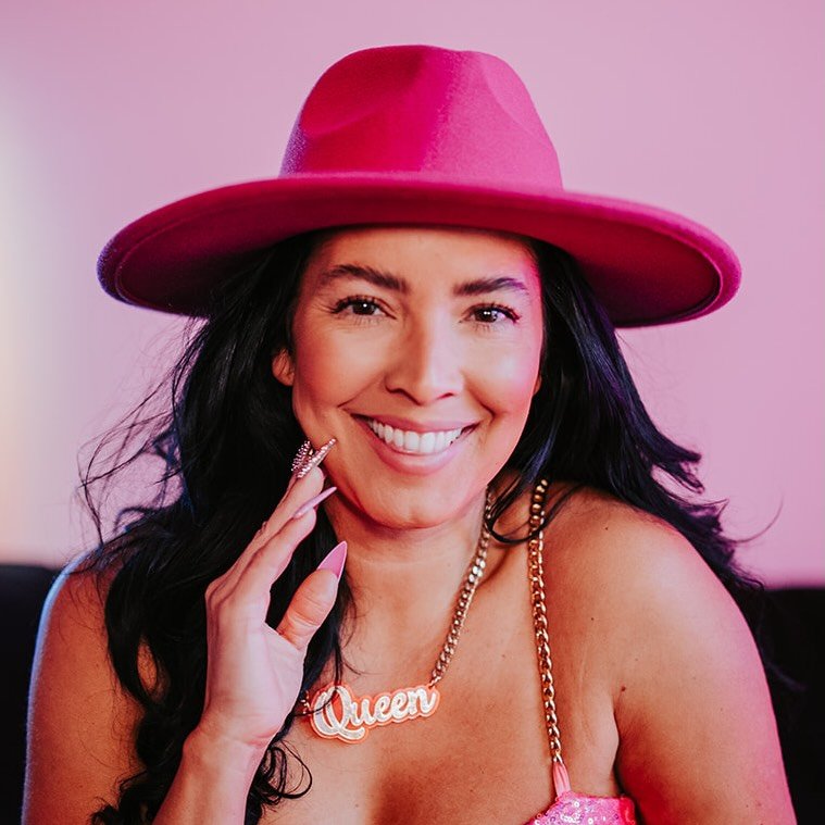 Erika Cramer 🇵🇷 Tedx Speaker•2x Author•coach•psychotherapist