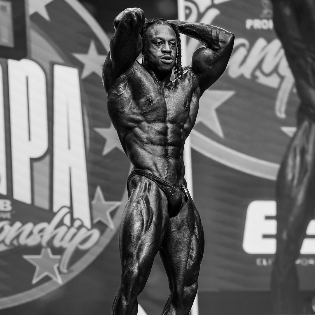 Yemi Adefioye Ifbb Pro 🌐 | Muscle Building Coach