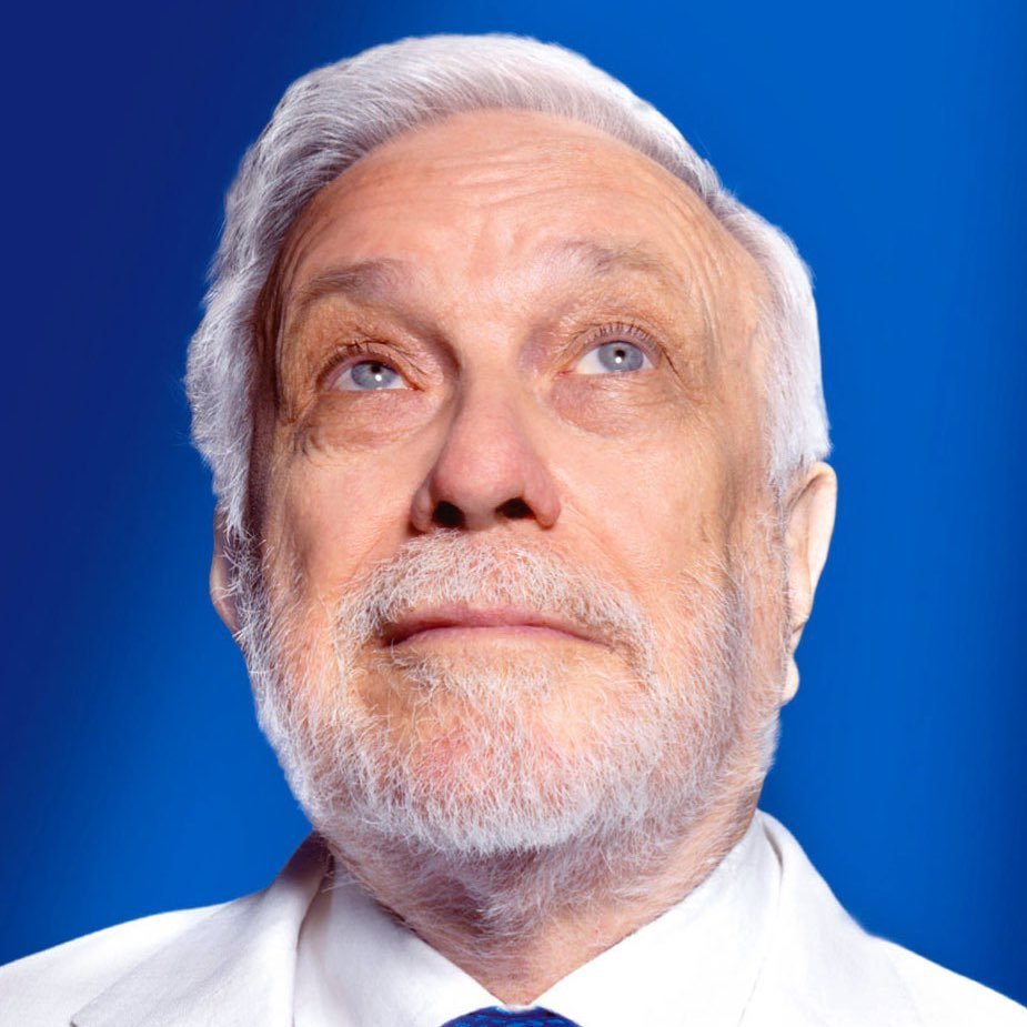 Luciano De Crescenzo Official