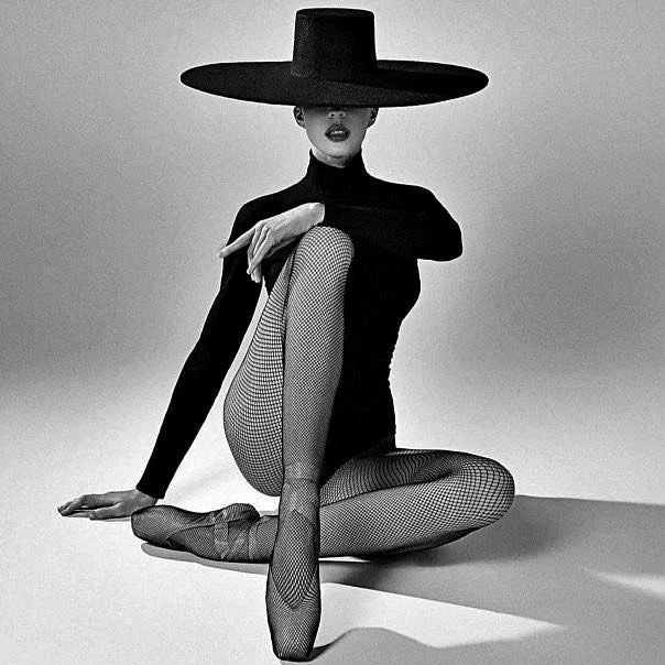 Avantgarde Chic