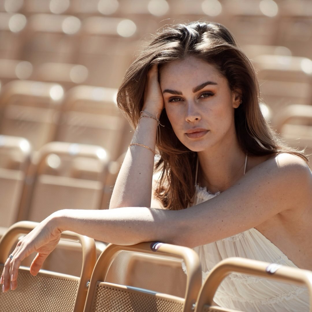 Kristina Bue | Model & Content Creator