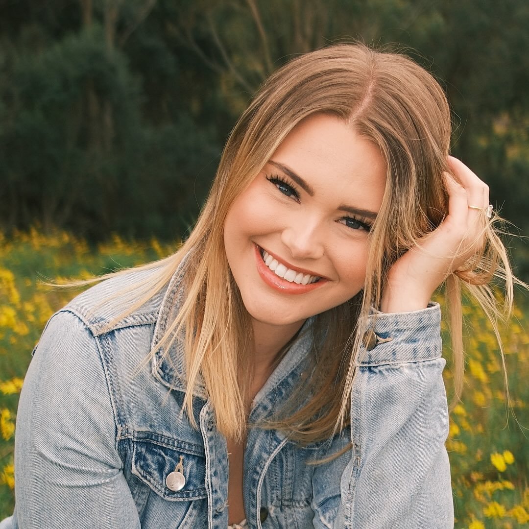 Roryeliza♛