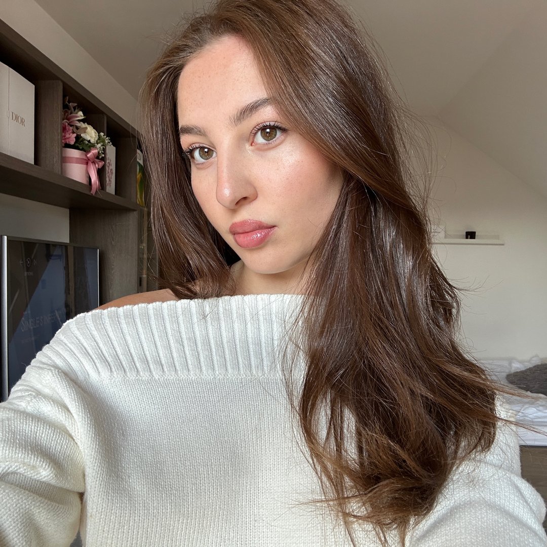 Adela Hynkova