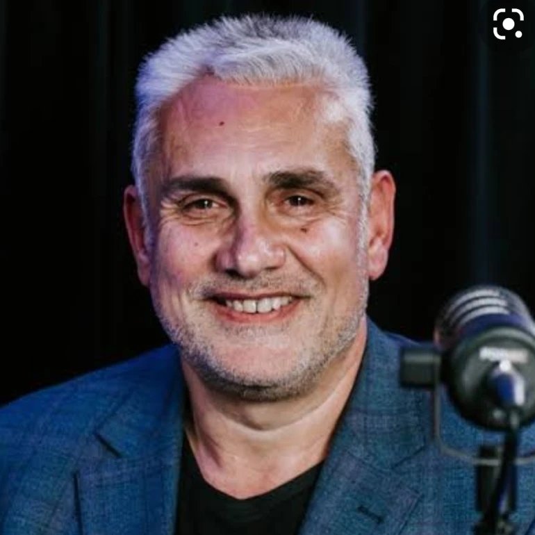 Tom Panos®