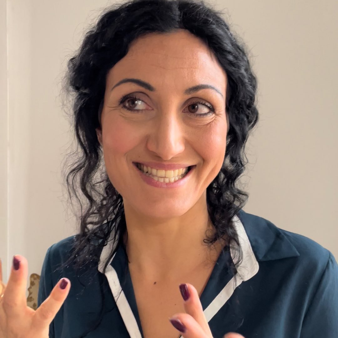 Alessandra Battaglia | Voce, Dizione E Public Speaking