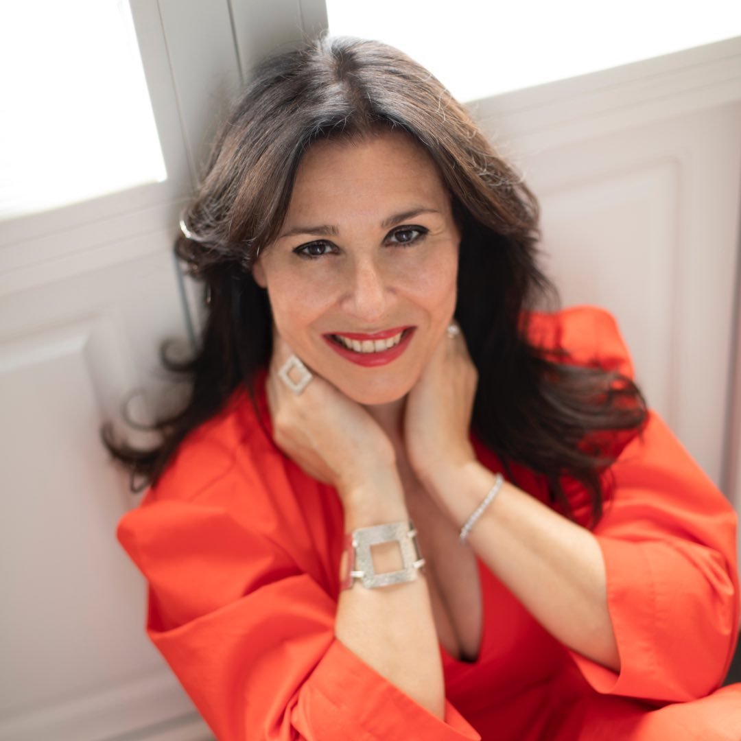 Désirée Coata {writer-smm-ugc-creator}
