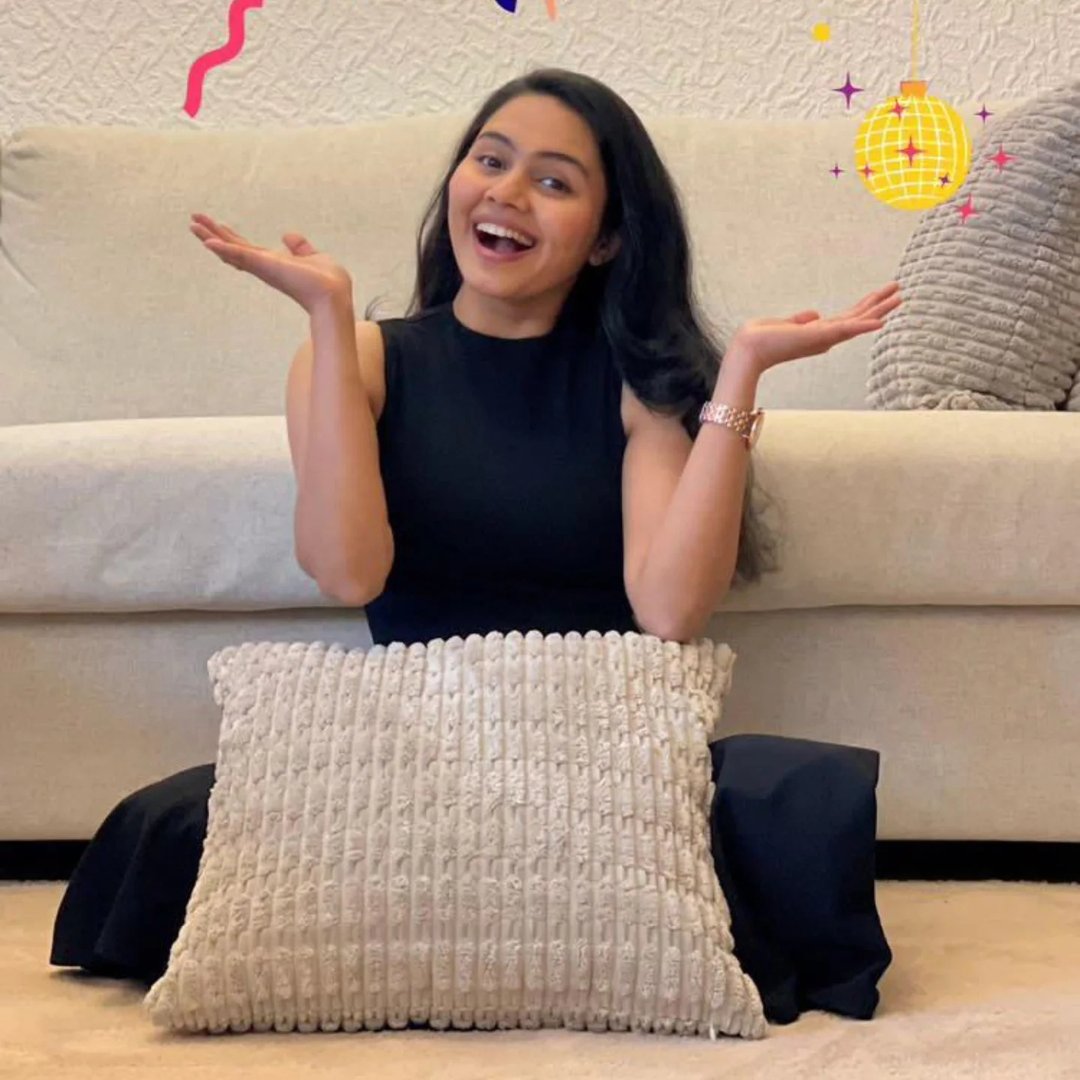 Keerthi Sasikumar |  English Trainer | Content Creator |