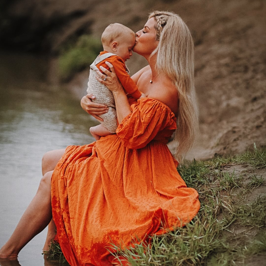 Jenn ✨travel, Outdoors & Motherhood