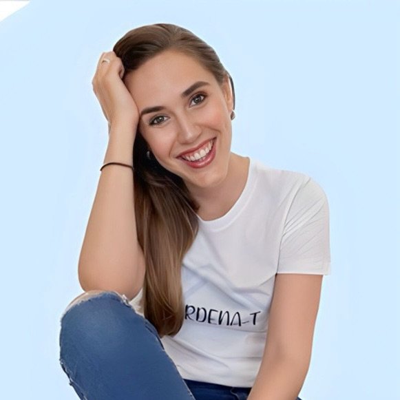 Laura Varo  ✨ Ordena-t