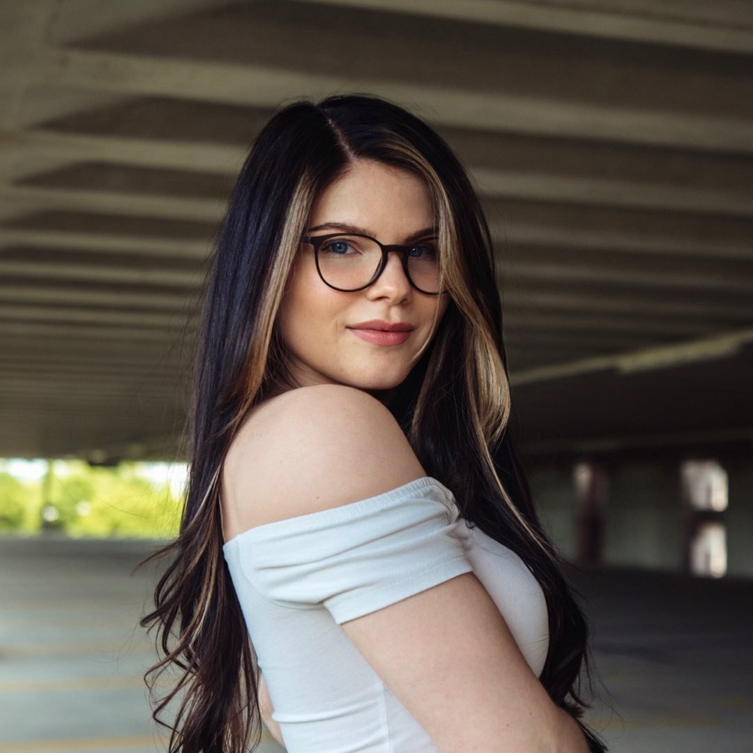 Nicole Wolf