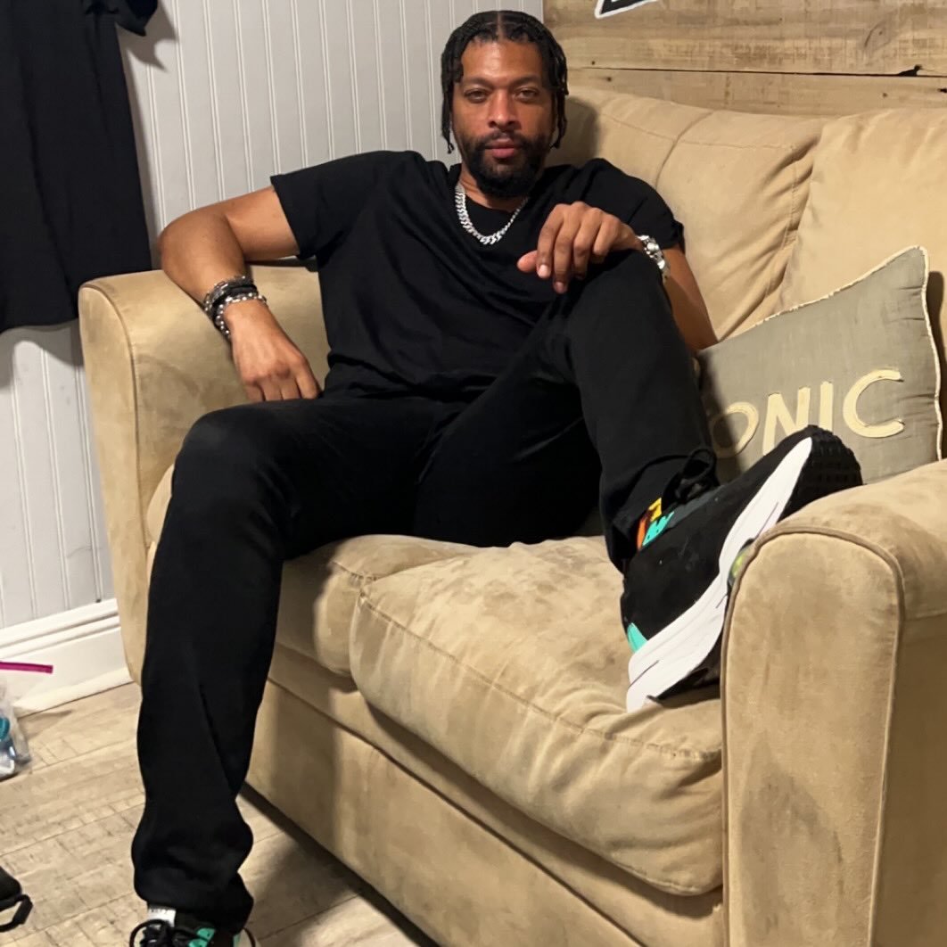 Deray Davis