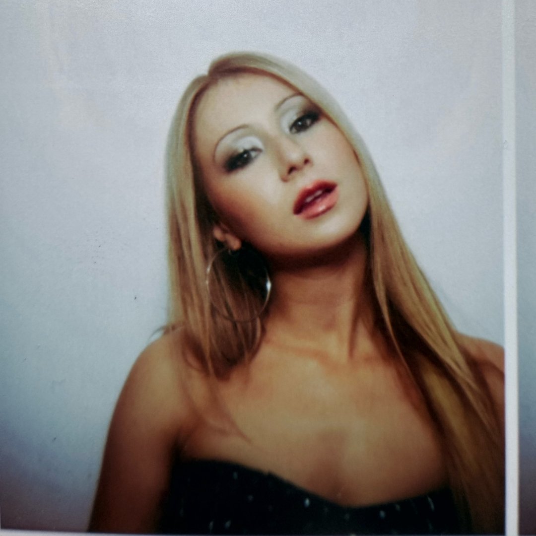 ☆ ☆ Sarah ☆ ☆