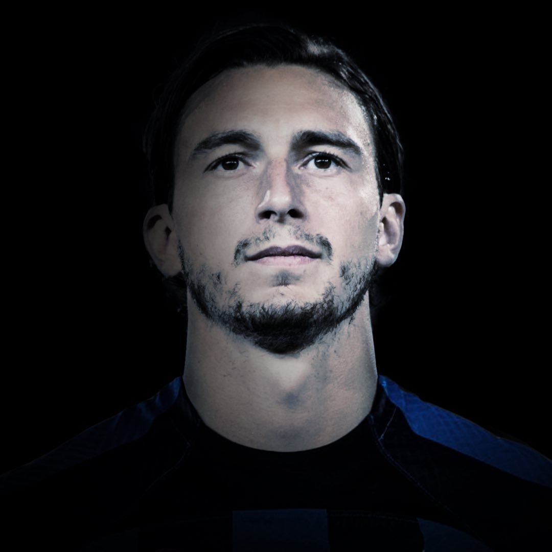 Matteo Darmian Official