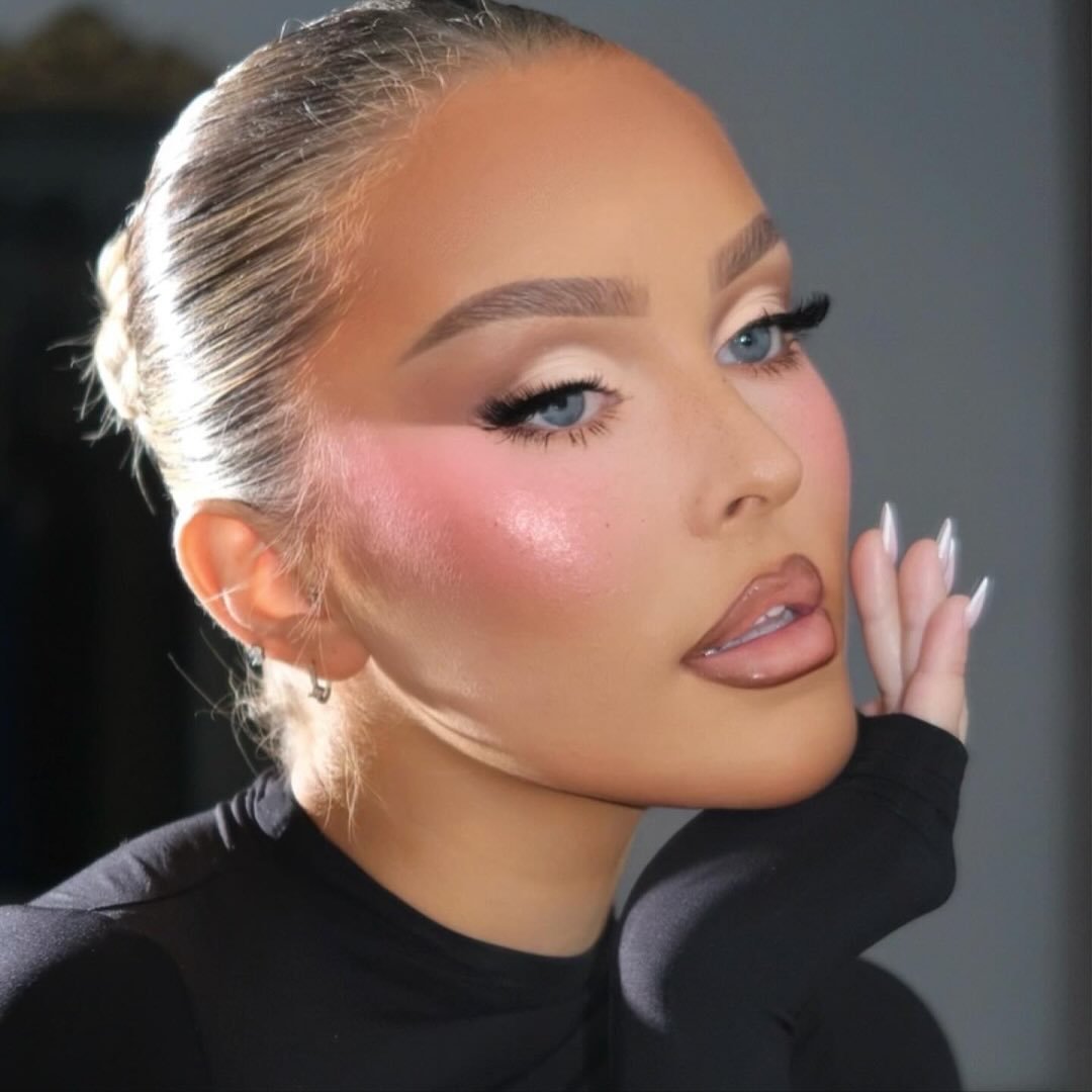 Mel Mua ✨