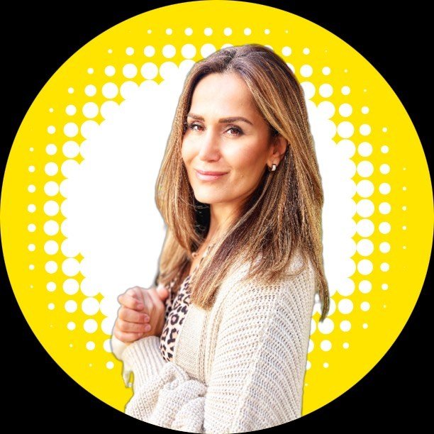 Mia Amini, Psychotherapist