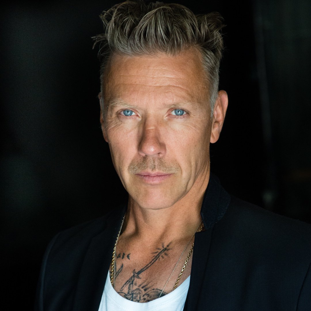 Mikael Persbrandt