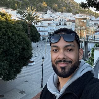 Zach Lincoln | Family Travel Abroad