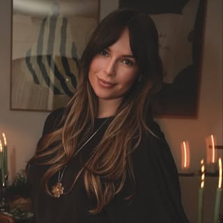 EMMA LOU