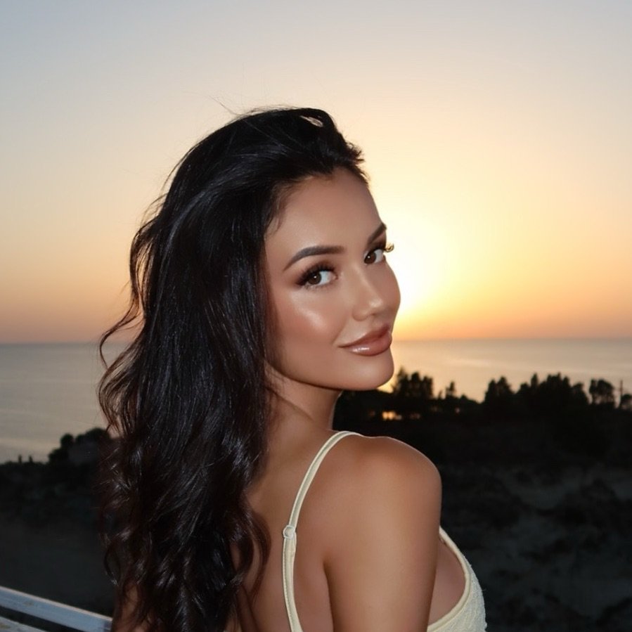 Zoe Evan