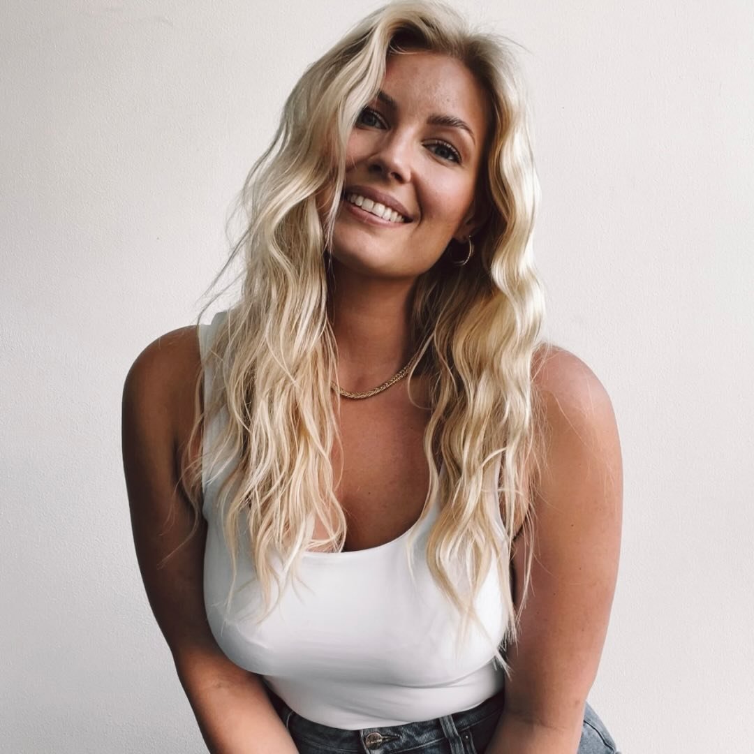 Hanne Tangen Johansen | Bridal Stylist & Educator