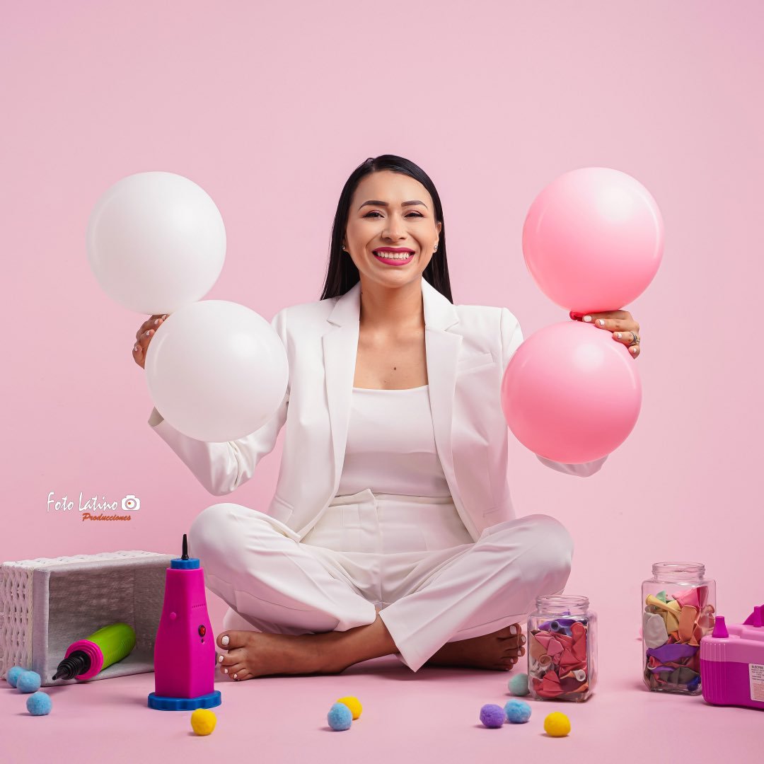 𝑆ℎ𝑎𝑟𝑜𝑛 𝐶𝑎𝑏𝑎𝑛𝑖𝑙𝑙𝑎𝑠 🎈