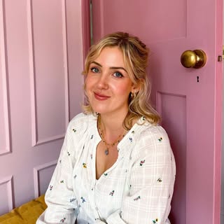 Jessica Sowerby - Colour and Interiors 🌈