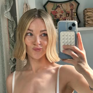 amber yackzan