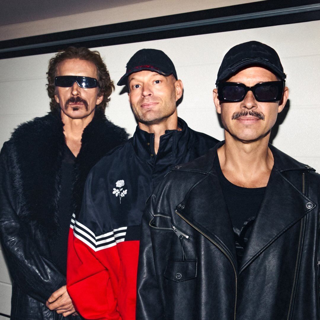 WhoMadeWho