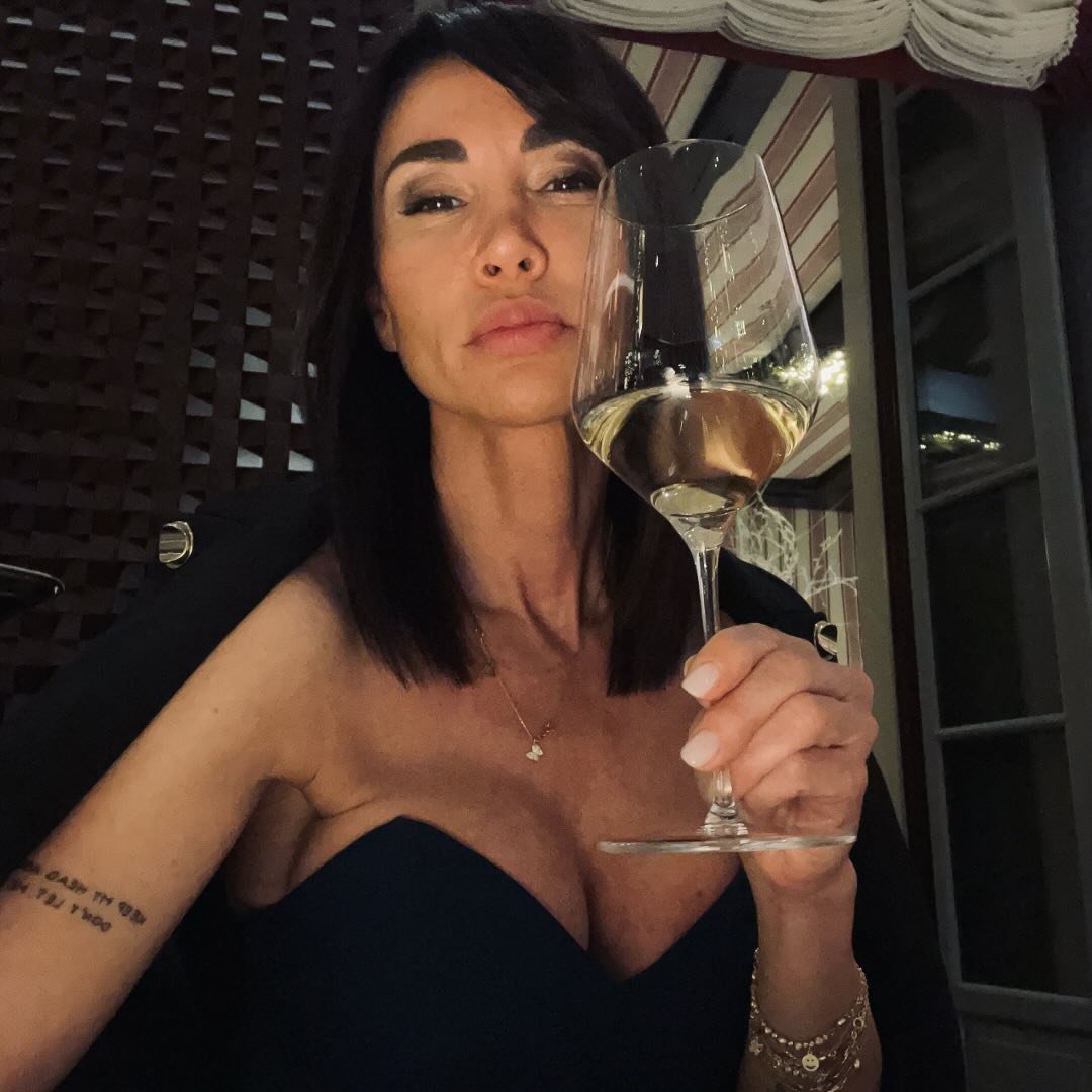 MATCH ANITA