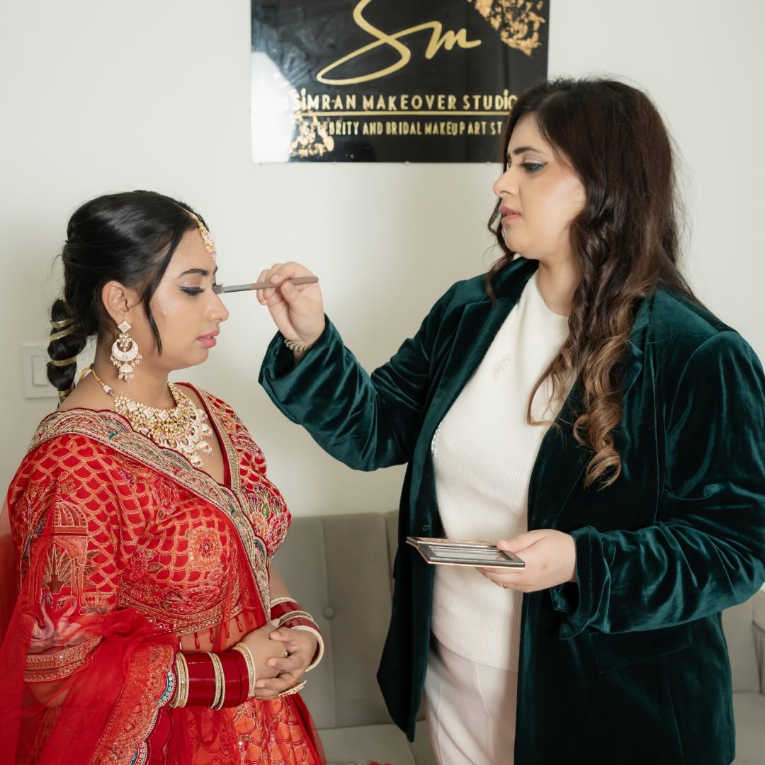 Simranmakeoverstudio