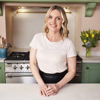 Juliet Sear