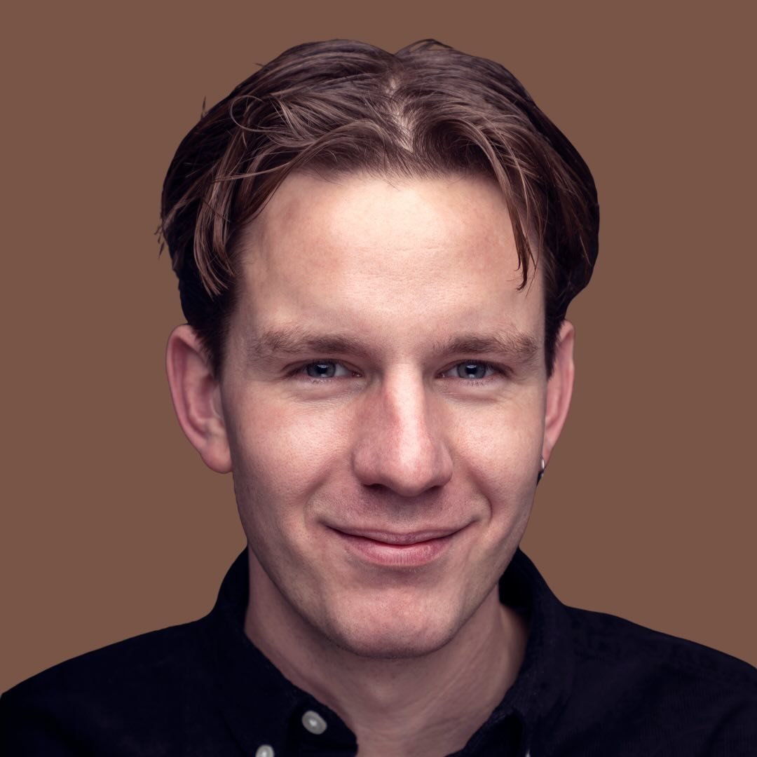 Simon Tang