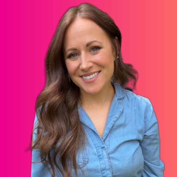 Caroline Flett | INSTAGRAM GROWTH
