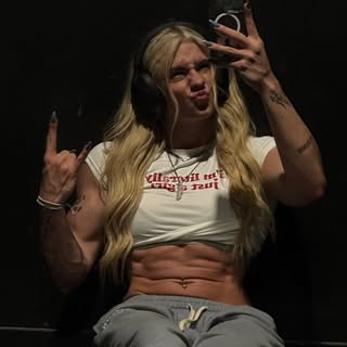 CHARLOTTE CHANT