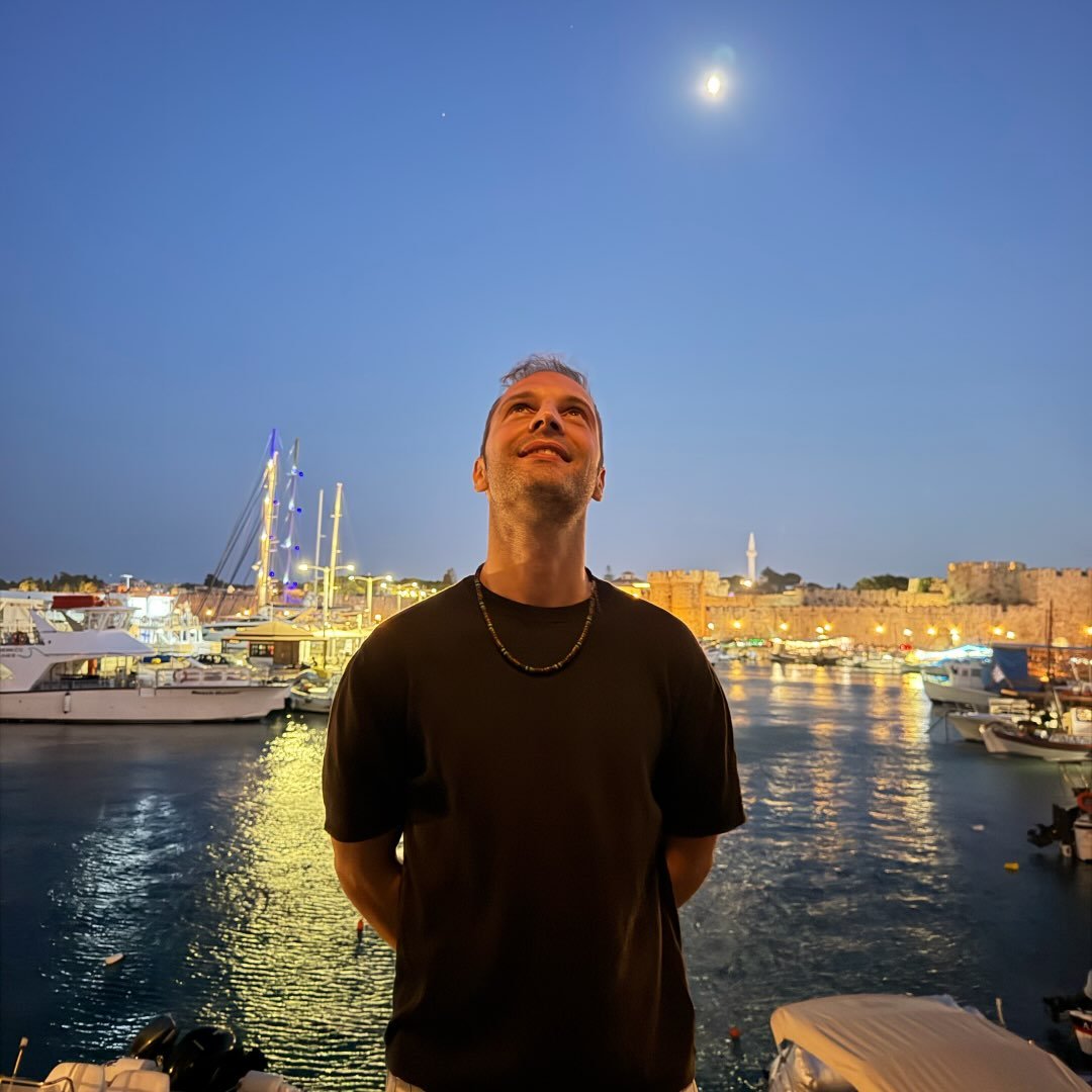 Akis Tarnaras