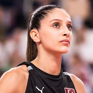 Derya Cebecioğlu